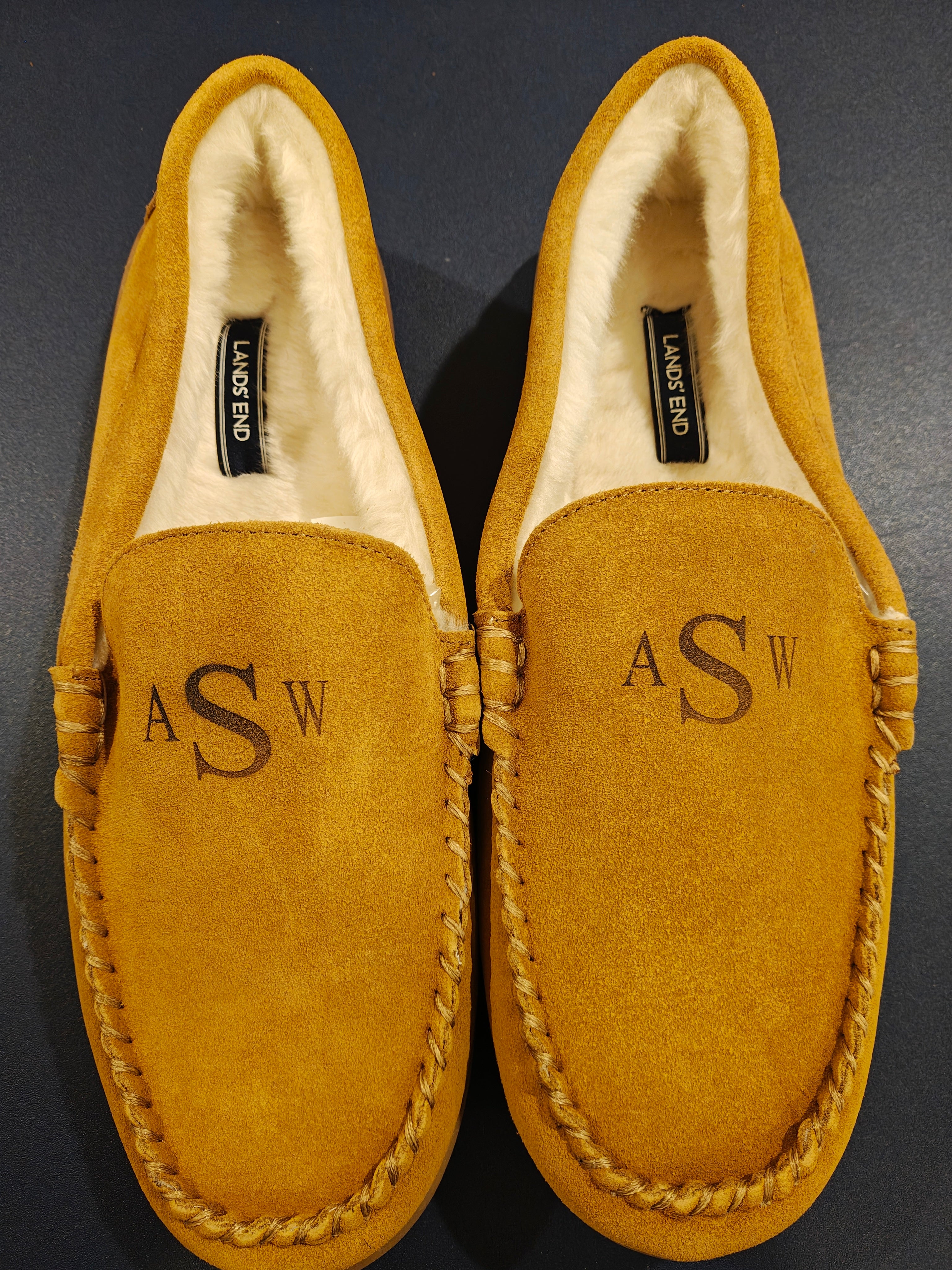 Lands' End Men's Fuzzy Lined Suede Moccasin Slippers Monogrammed ASW- Size 12