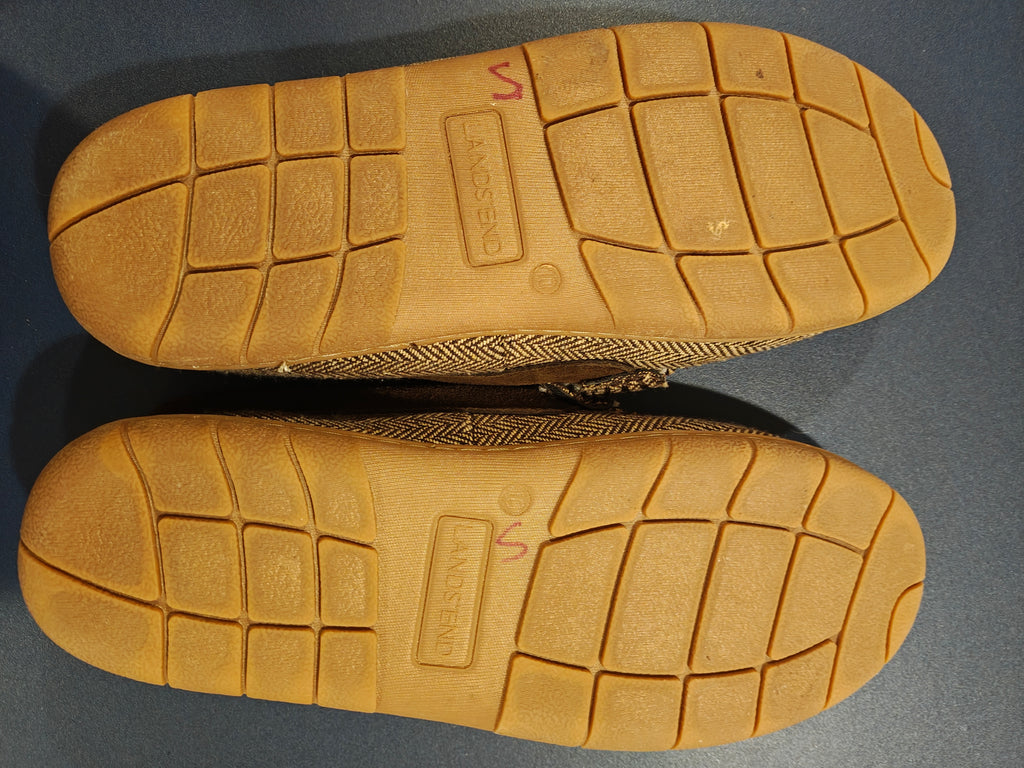 Lands' End Men's Fuzzy Lined Suede Moccasin Slippers Monogrammed N - Size 10