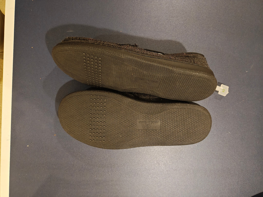 Goodfellow & Co Men's Tanner Moccasin Gray Faux Leather Slippers - Size 11