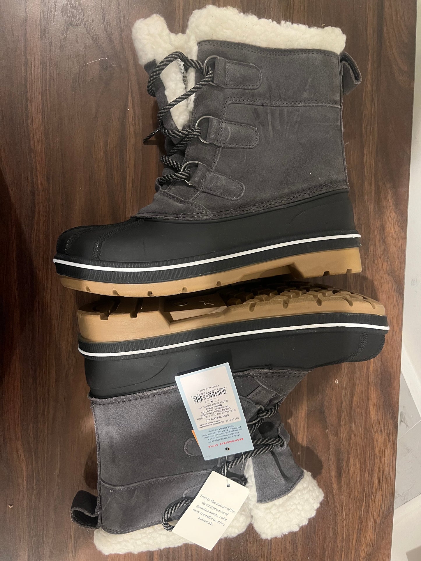 Cat & Jack Girls' Gray/Kit Winter Boots - 3