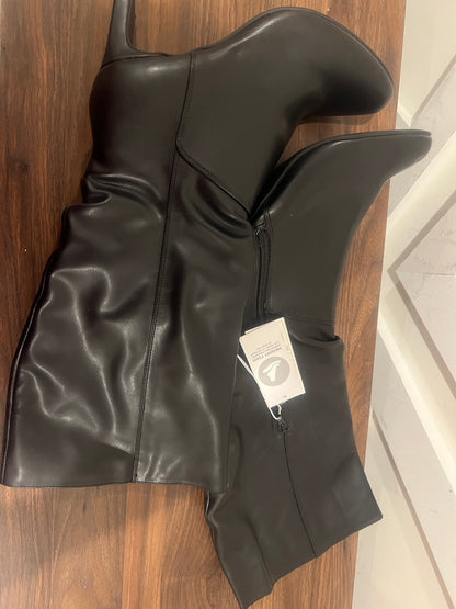 Women's Black/Zelda Knee-high Memory foam Insole Boots 1/4 side zip boots- 10