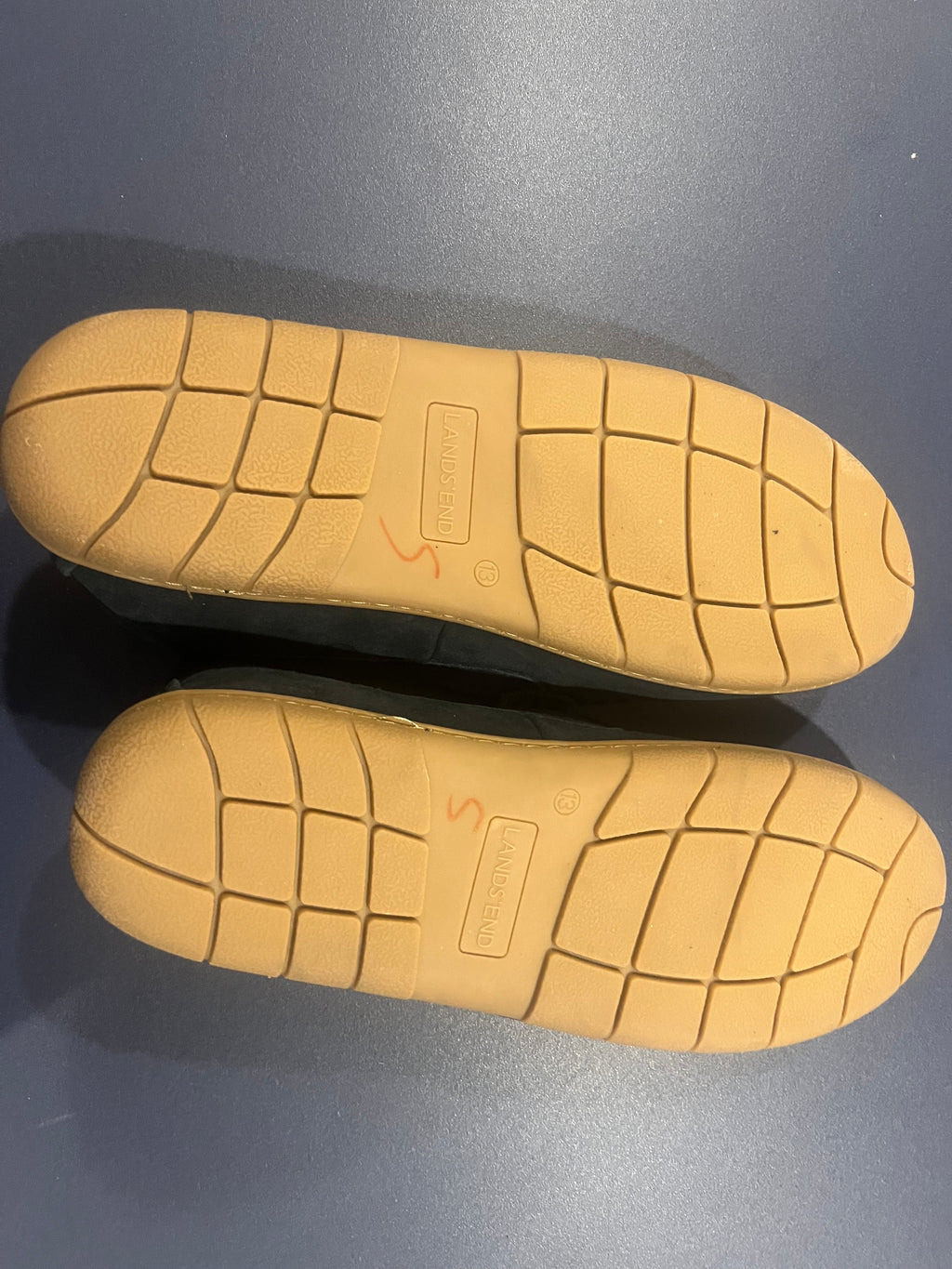 Land's End Men's Hommes Flannel Lined Suede Slip on Moccasin Loafers - Size 13