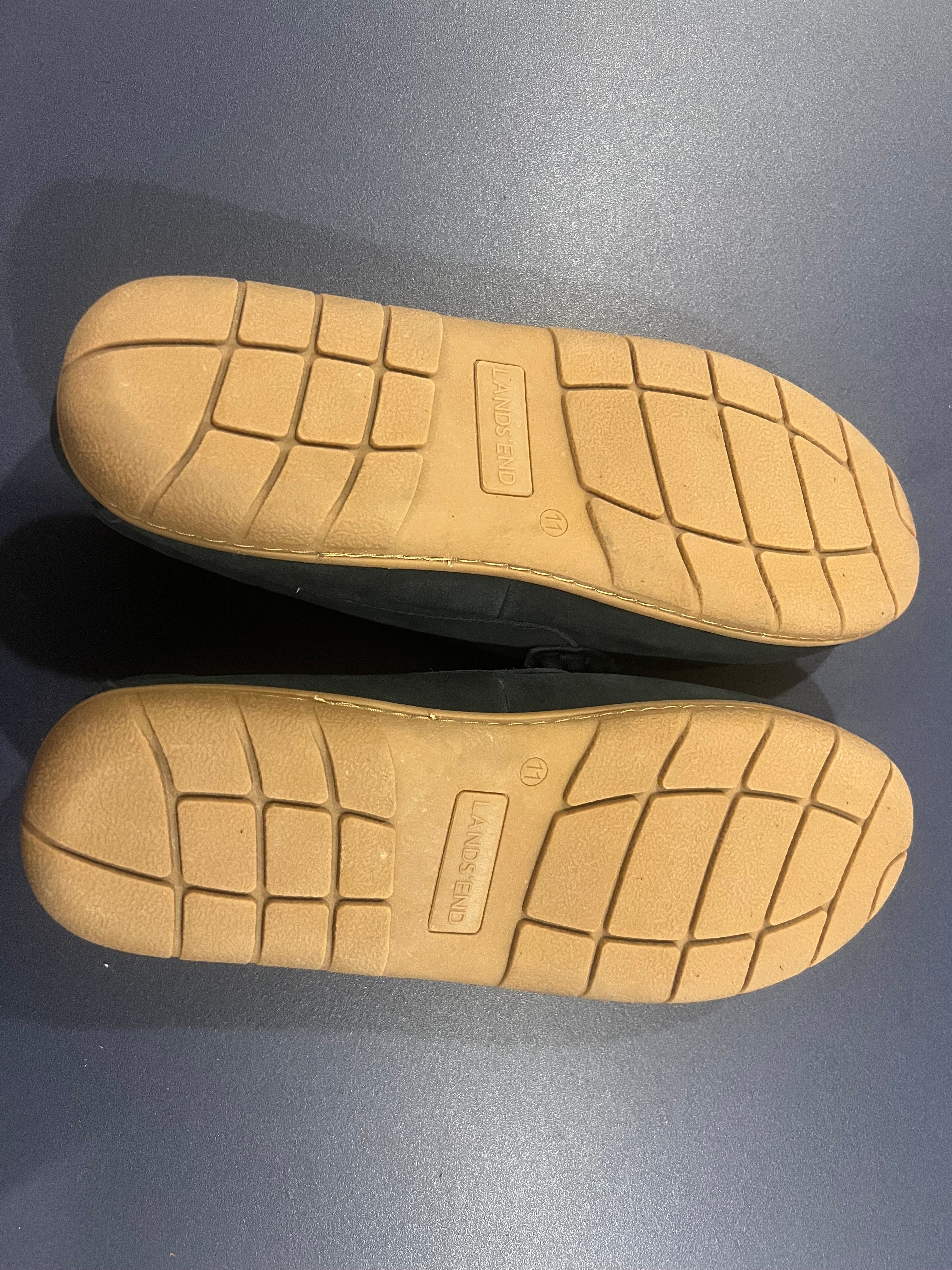 Lands' End Men Fuzzy Lined Suede Moccasin  Slippers Monogrammed  DBG - Size 11